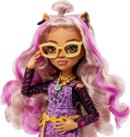 Monster High Clawdeen Wolf Fashion Doll with Purple Streaked Hair, Signature Look, Accessories & Pet Dog Medium